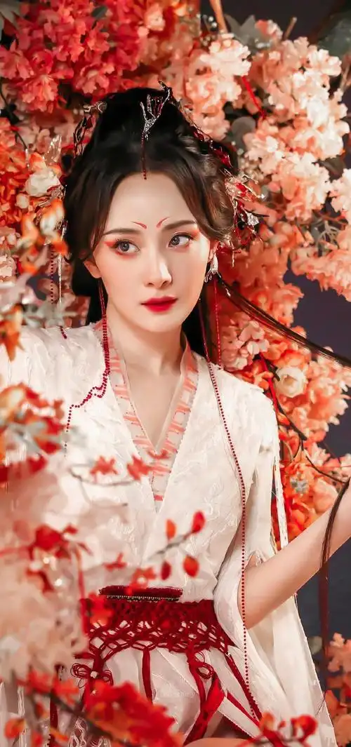 杨幂狐妖小红娘眼妆