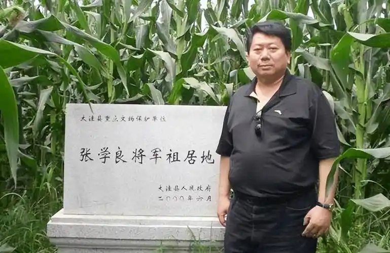 富商来到沈阳大帅府,亮明身份:我就不买票了吧_张作霖_张闾实_张学良