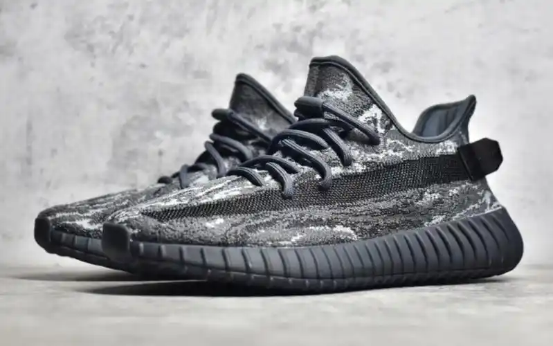 阿迪达斯椰子 adidas yeezy 350v2 boost mx grey 黑灰大理石纹运动鞋