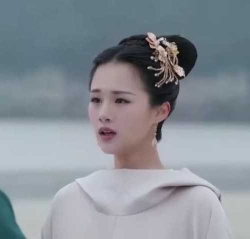 《三生三世十里桃花》少辛(安悦溪)