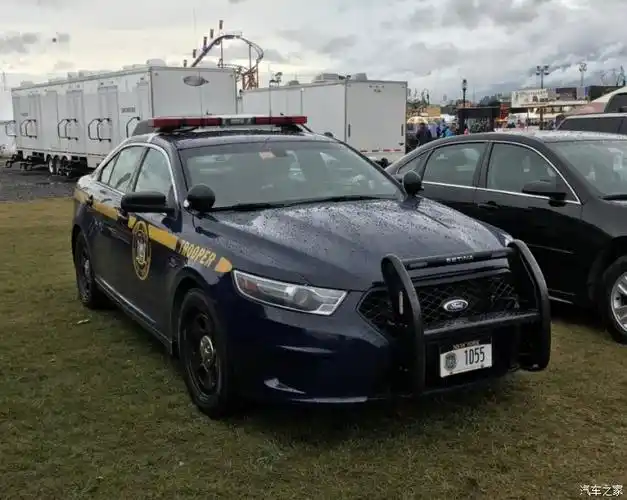 美国纽约州警车