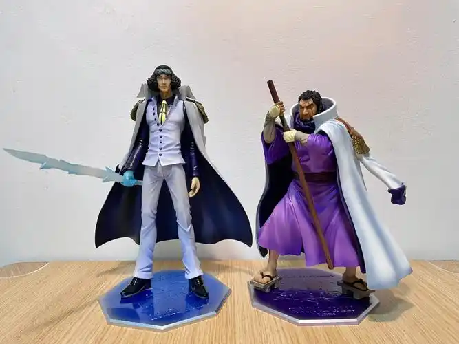 海军里最喜欢的两个大将,正义披风共鸣一波也还是很香的,慢慢收吧