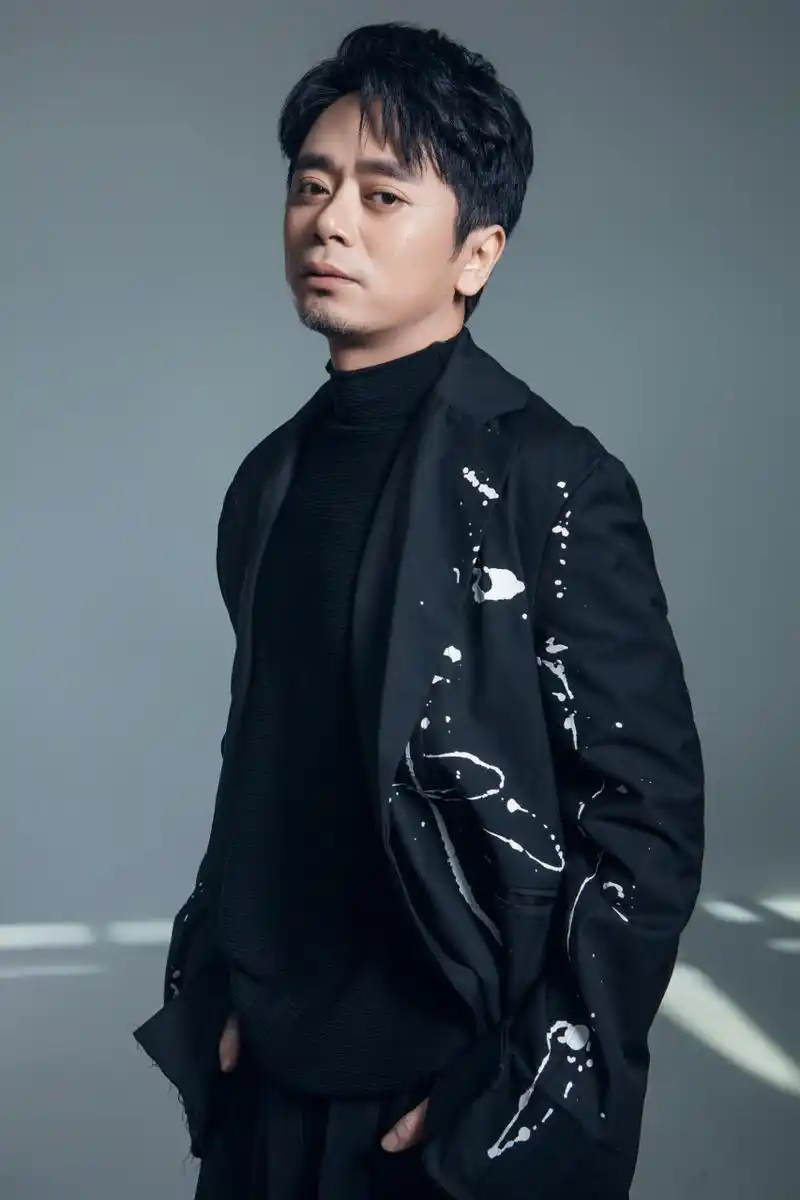 生活中我们都是《局中人》,局外随入局,局中欲出局,今天吴队长的命运