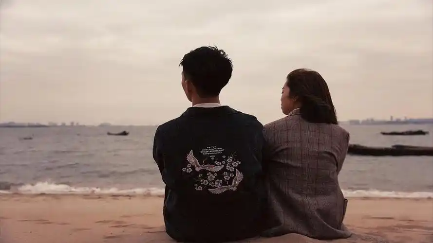 原图分辨率1920x1080情侣浪漫背影恩爱唯美这个世上最美好的事情莫过