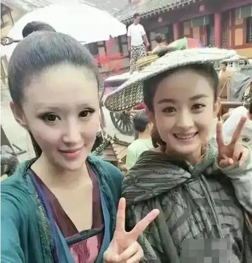 【图】花千骨绿鞘扮演者李程个人资料 为救心爱之人甘愿牺牲