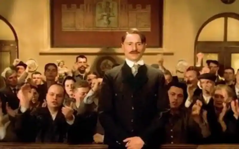 恶魔的崛起,从一个落魄美术生到一国元首,他究竟是如何做到的(二)