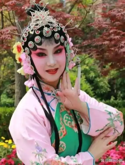 秦腔演员中获得中国戏剧梅花奖的美女,你认为谁是最美花旦