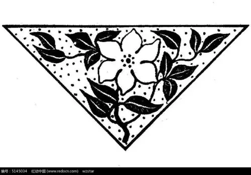 三角花朵花纹