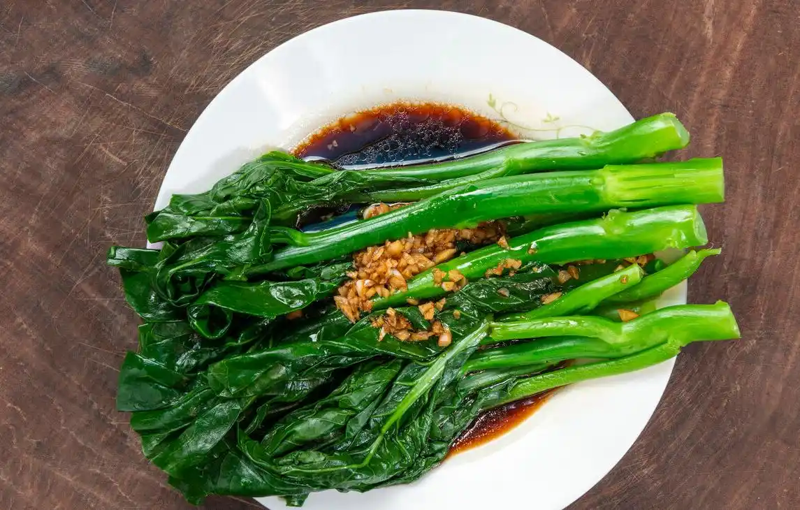 清炒蒜蓉芥蓝低脂美味超简单清粥小菜让生活充满烟火气息