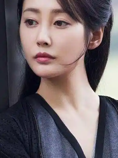 一些美女如云的电视剧,其中新版《红楼梦》很多演员都火了_作品_李沁