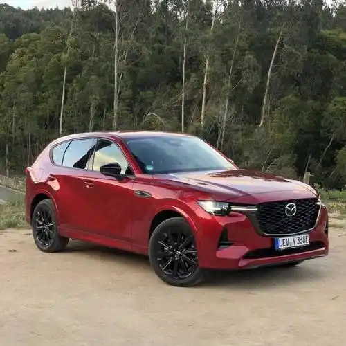 的本田crv等车型展开竞争,马自达汽车也推出了自己的全新款式cx-60