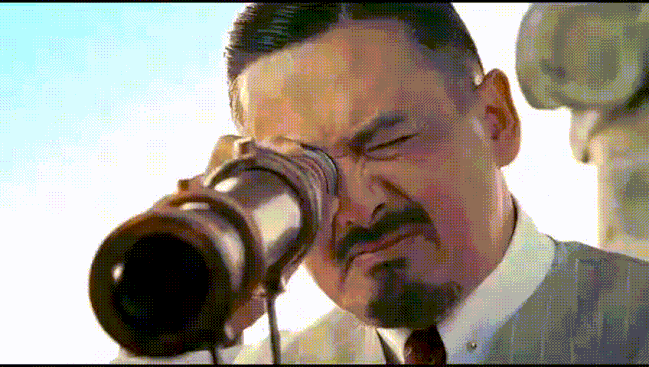 荷尔蒙永远在爆棚的姜文,其实是个社恐的大男孩