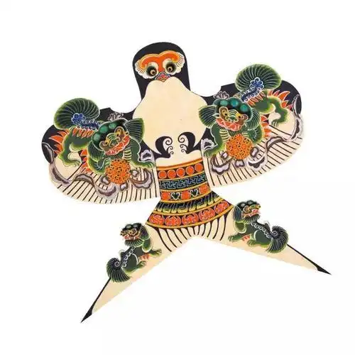 在古代,风筝最初是一种传递信息的工具,后来放风筝成为人们喜欢的户外