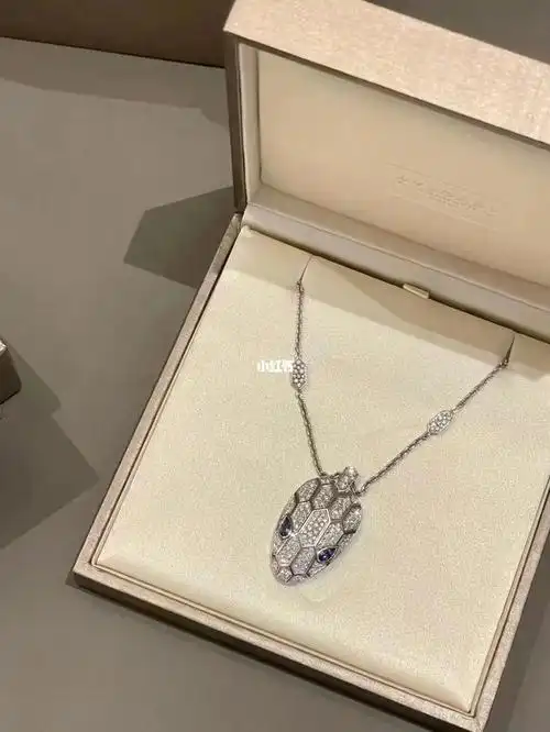 宝格丽蛇项链