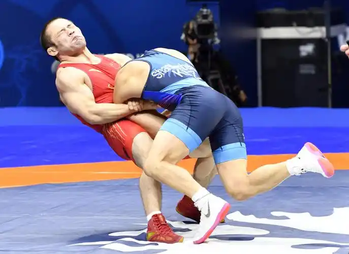 (体育)摔跤——2022摔跤世锦赛赛况_腾讯新闻