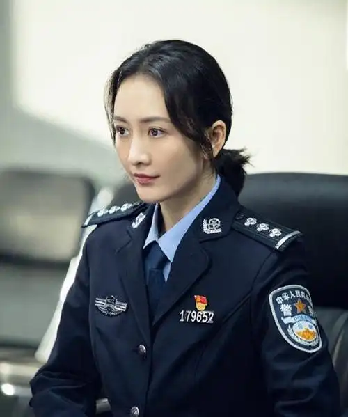 王鸥饰演猎狐女警剧照选辑