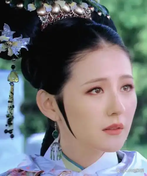 电视剧《甄嬛传》中,叶澜依为何有勇气顶撞人