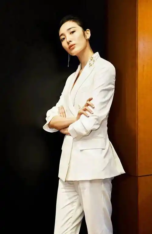 王紫璇:用实力和勇气塑造新时代女性形象_身材_成功_魅力