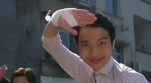 酱爆在《功夫》可谓是一炮而红…接下来,又演绎了诸多经典,小编改日再