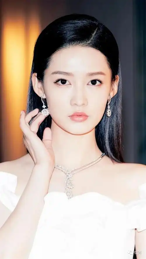 【一又二分之一的夏天电视剧】最漂亮,最有实力的90后,00后女演员