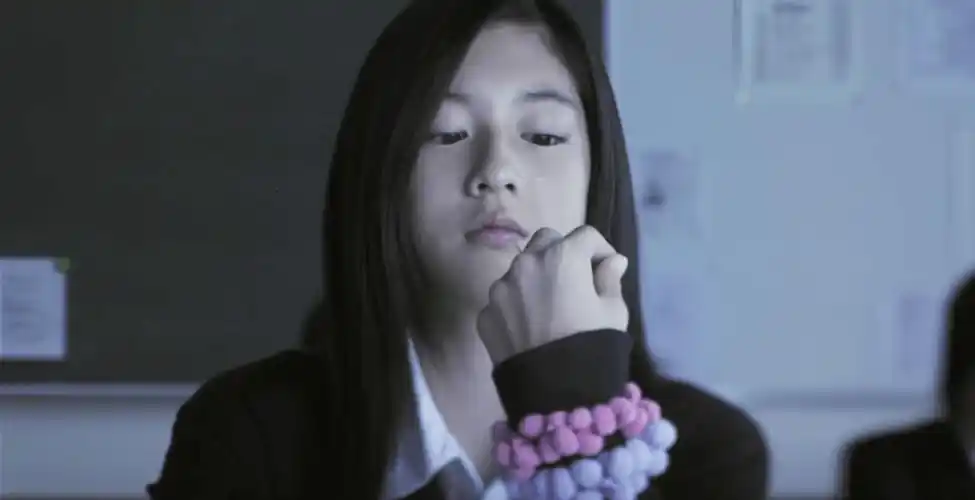 众多网友都惊叹如此清新,干净的mv女主角,究竟来自何方.