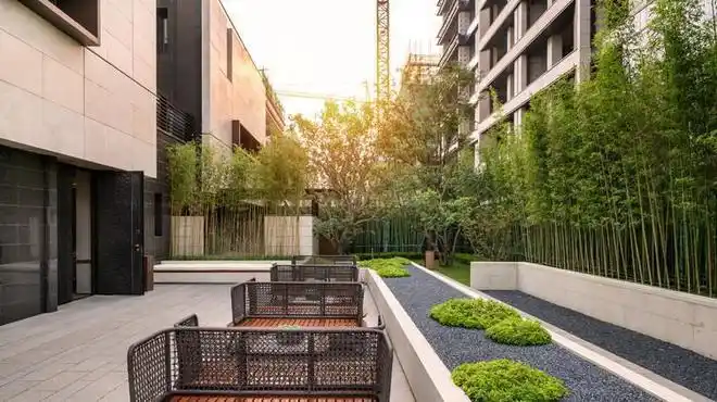 买房送的一楼小院如何装修从这8点入手助你打造完美小花园