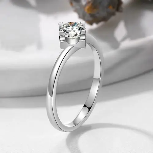 钻戒银扭臂单牛头仿真戒指45分光臂四爪简单戒指
