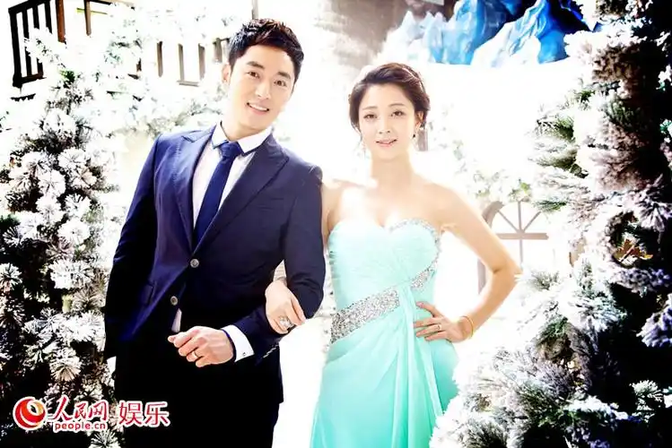 李东学殷桃婚纱照曝光演绎经典"姐弟恋"