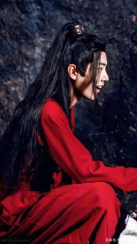 《陈情令》"魏无羡"美照大放送,每一张都是盛世美颜,真是要命