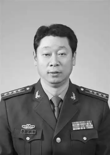 林铎当选哈尔滨市委书记姜国文当选市纪委书记