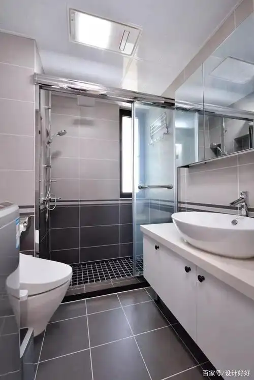 卫生间地砖:常用的瓷砖规格是300×300,300×600,600×600,较少使用大