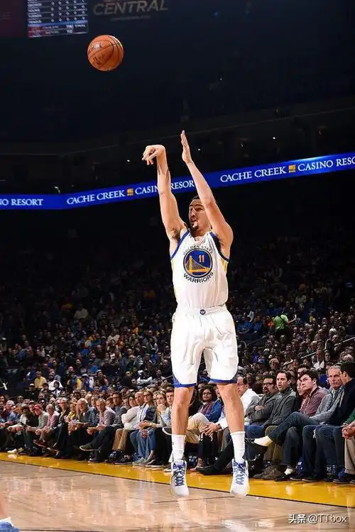 nba最帅气的投篮姿势_网易订阅