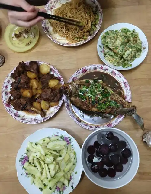 这个月第一天在家吃到晚饭