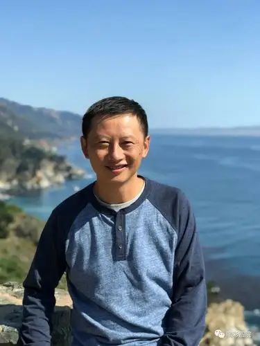 四院it男,敲出一段优美代码