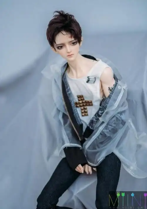 bjd娃娃潮男展示