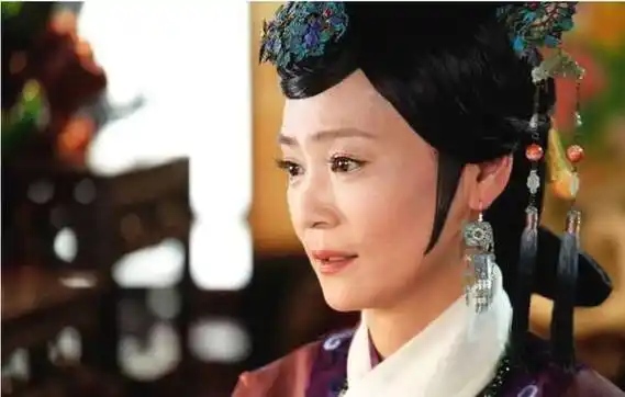 德妃乌雅氏:从宫女到太后,九子夺嫡她是赢家,包衣家族的大翻身