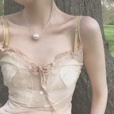 露腰露肚脐背心t恤女女生牛仔衣服女生头像由admin分享到经典头像243