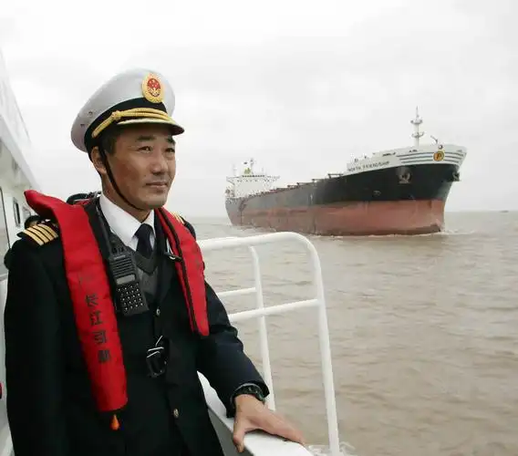 水上国门形象第一人----姚泽炎