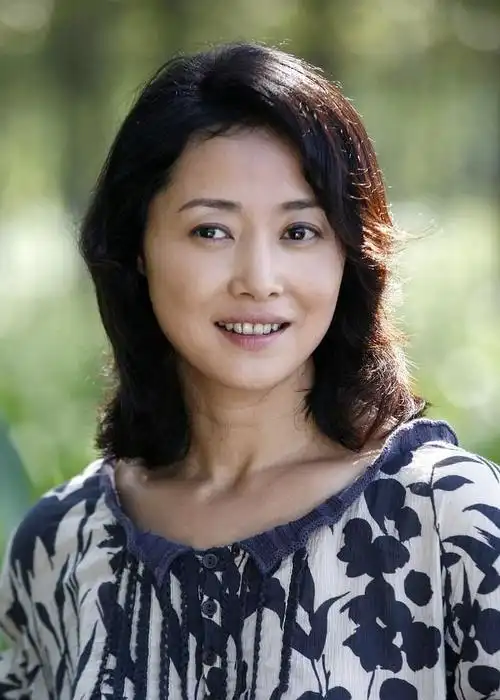 关于刘蓓个人资料及简介的配图及描述