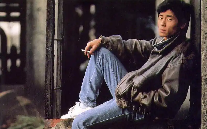 超喜欢歌坛浪子王杰的经典粤语歌曲老歌不浪漫罪名和冰冷长街