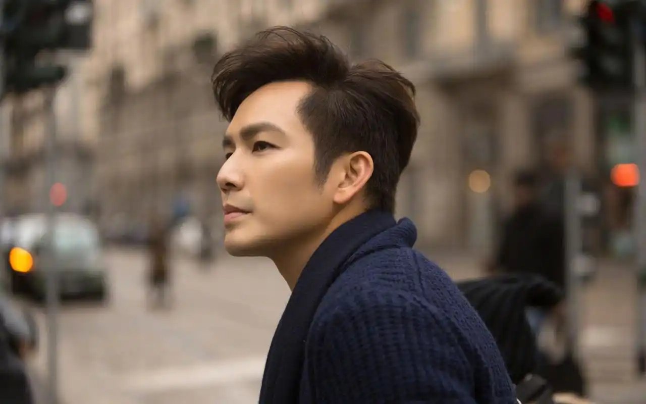 钟汉良《一路繁花相送》剧照图片桌面壁纸高清大图预览1920×1200