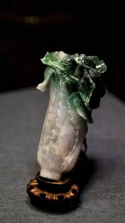 台北故宫博物馆有一道不错的菜东坡肉炒翠玉白菜