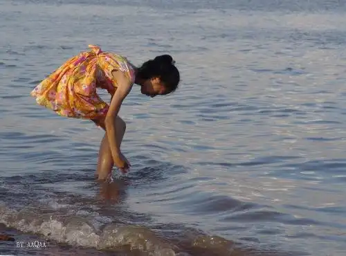 遇女童戏水-拍下2-1