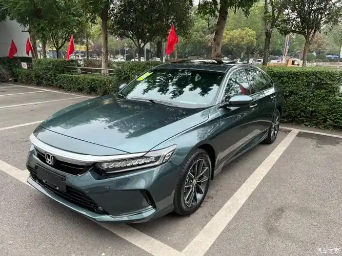 英诗派银黛灰精致版