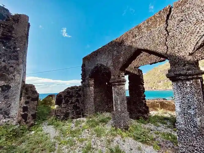 科摩罗寻找自由之路