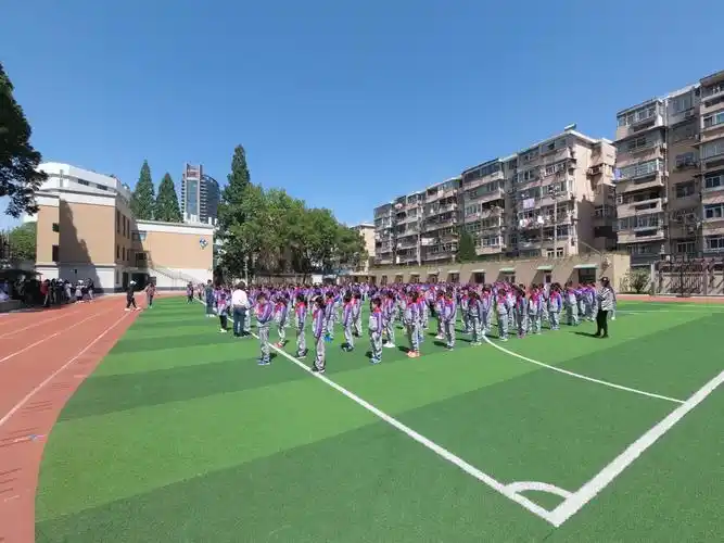 绽放吧,我们的三牌楼小学