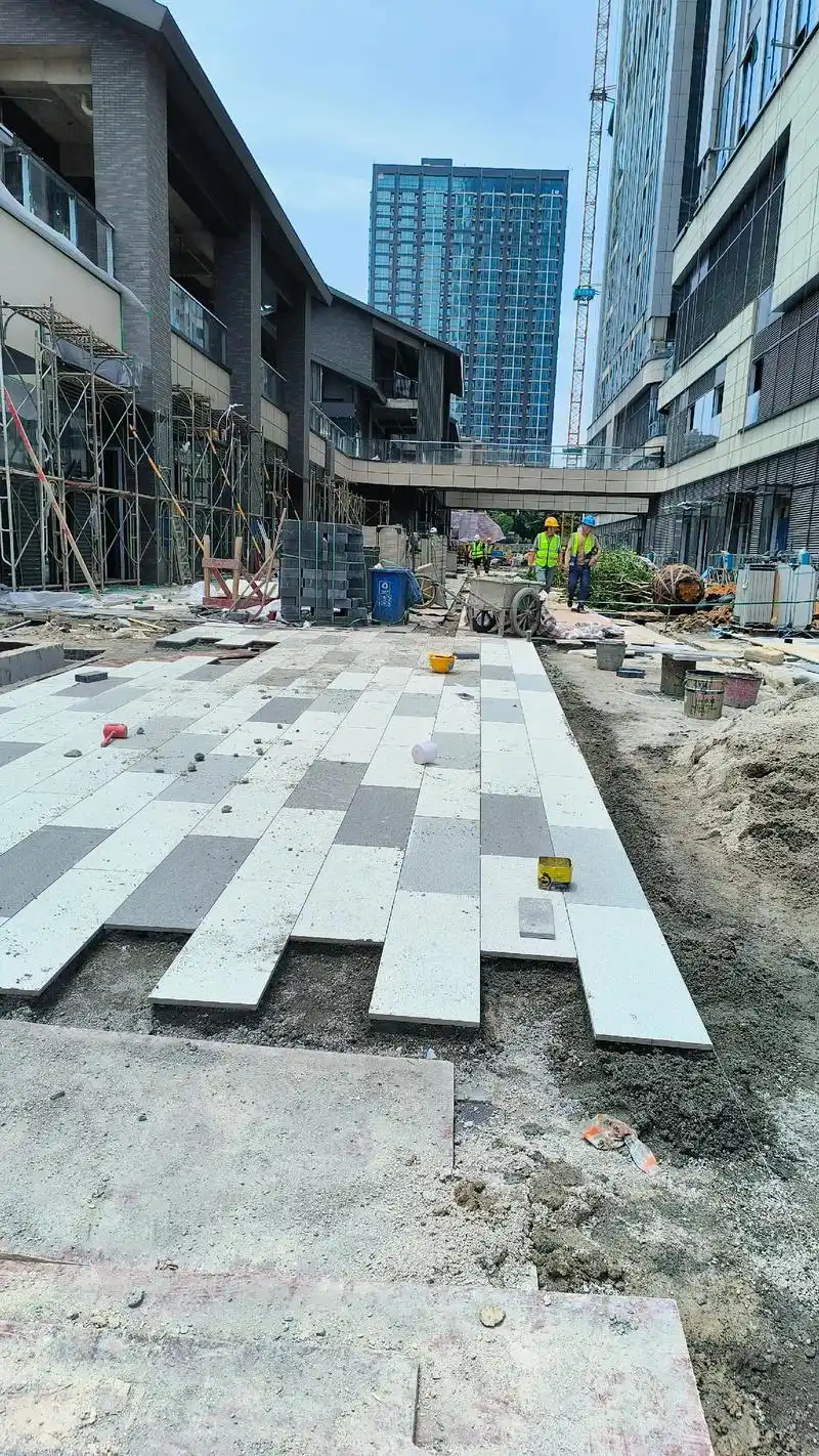 上热门🔥 #室外pc砖铺装#高考加油 #考祝所有孩子们考