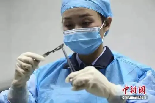 女法医自述夜深人静尸检听到死者一声叹息