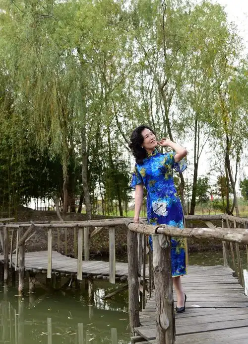 95旗袍95竹影山荘 - 美篇