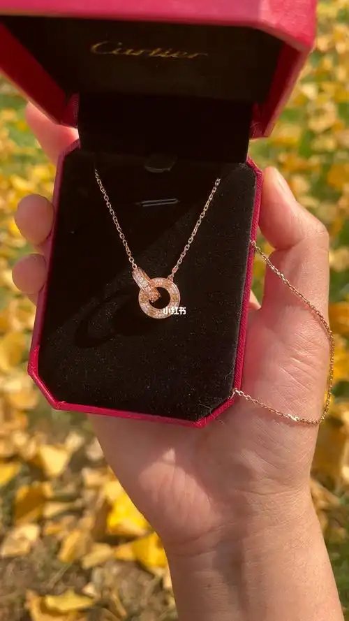 卡地亚双环项链